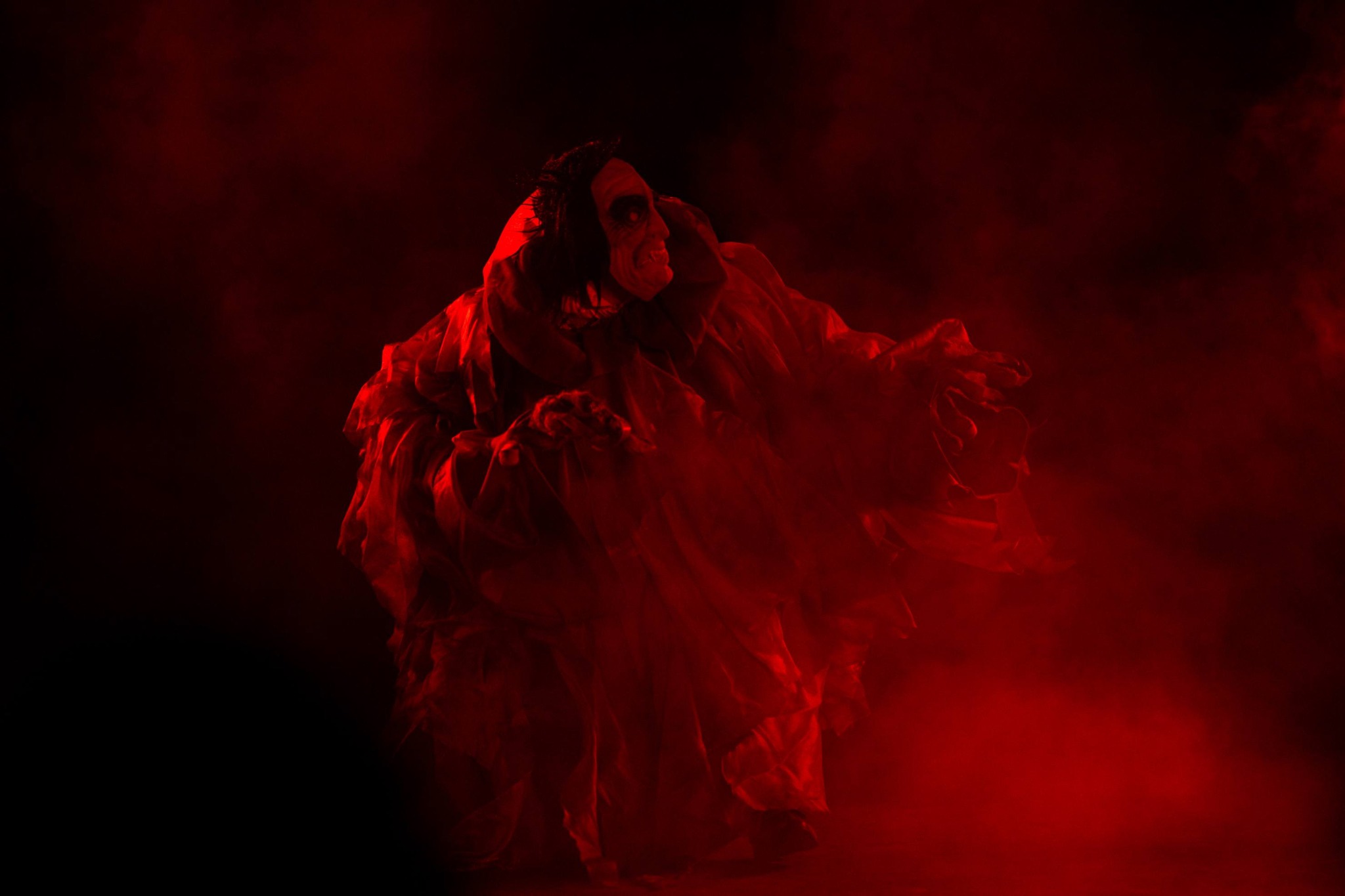 Драматическое шоу